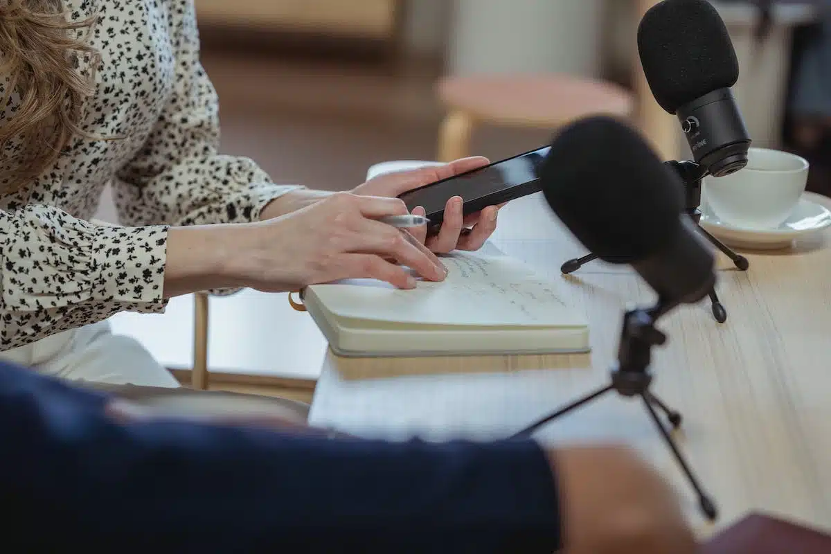 microphone  smartphone